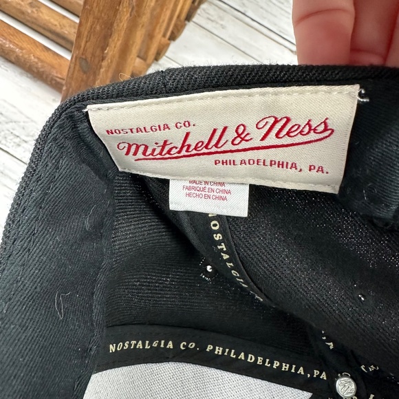 Mitchell and Ness NBA Brooklyn Nets Snapback Basketball Hat Cap All Black‎ OS - Picture 8 of 10